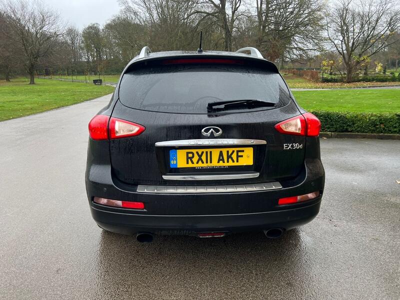 INFINITI EX