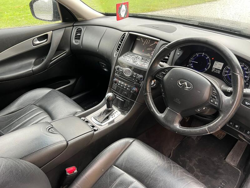 INFINITI EX