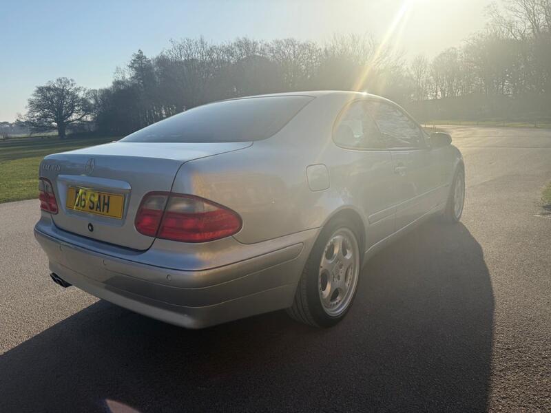 MERCEDES-BENZ CLK