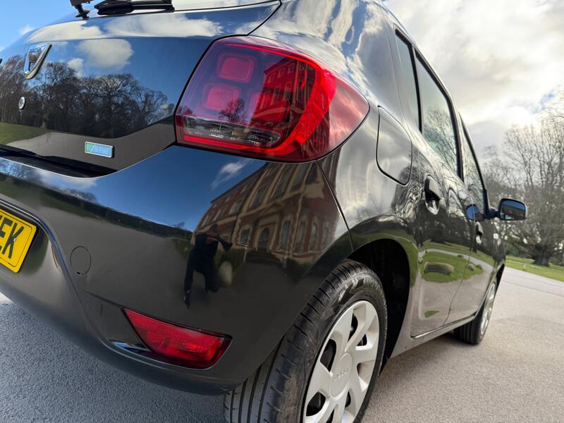 DACIA SANDERO