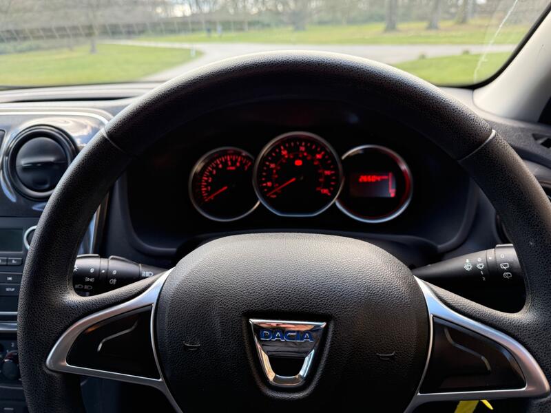 DACIA SANDERO