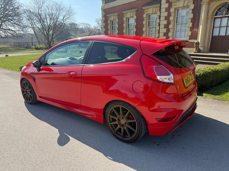 FORD FIESTA